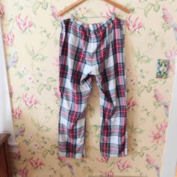 🦔🐾 Varsity Plaid Drawstring Lounge Pants🦔🐾 - Picture 9 of 11